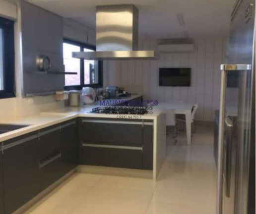 Imagem Casa com 6 Quartos para Alugar, 1.600 m² em Alphaville Residencial Um - Barueri Imagem Casa com 6 Quartos para Alugar, 1.600 m² em Alphaville Residencial Um - Barueri