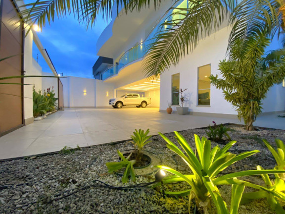 Imagem Casa de Condomínio com 3 Quartos à Venda, 600 m² em Ponta Negra - Manaus