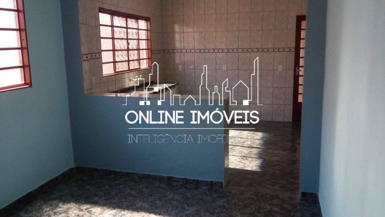 Imagem Casa com 3 Quartos à Venda, em São Paulo Imagem Casa com 3 Quartos à Venda, em São Paulo