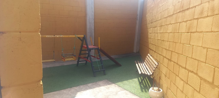Imagem Imóvel com 2 Quartos à Venda, 96 m² em Jardim Adelaide - Cajamar Imagem Imóvel com 2 Quartos à Venda, 96 m² em Jardim Adelaide - Cajamar