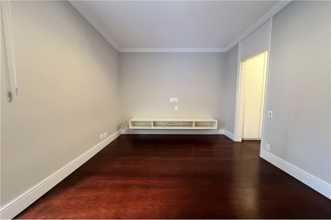 Imagem Apartamento com 4 Quartos à Venda, 319 m² em Vila Nova Conceição - São Paulo Imagem Apartamento com 4 Quartos à Venda, 319 m² em Vila Nova Conceição - São Paulo