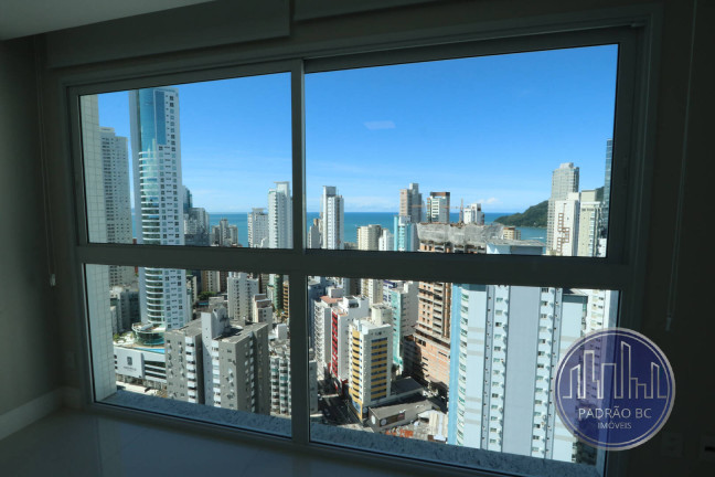 Imagem Apartamento com 3 Quartos para Alugar, 139 m² em Centro - Balneário Camboriú Imagem Apartamento com 3 Quartos para Alugar, 139 m² em Centro - Balneário Camboriú