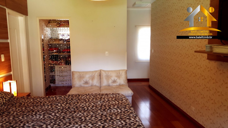 Imagem Casa de Condomínio com 4 Quartos à Venda, 320 m² em Granja Viana - Cotia Imagem Casa de Condomínio com 4 Quartos à Venda, 320 m² em Granja Viana - Cotia