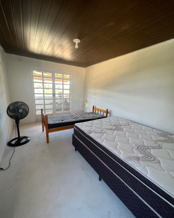 Imagem Casa com 5 Quartos à Venda, 250 m² em Balneário Nereidas - Guaratuba Imagem Casa com 5 Quartos à Venda, 250 m² em Balneário Nereidas - Guaratuba