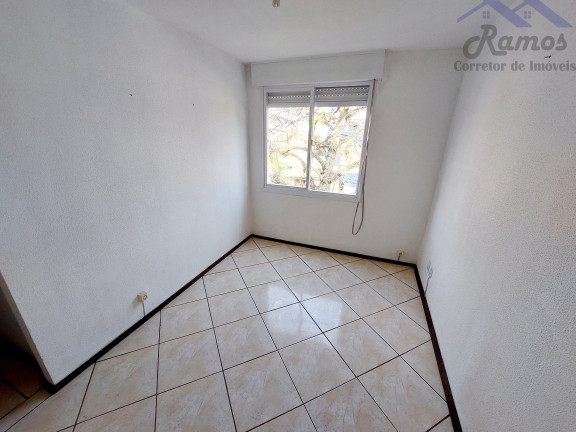 Imagem Imóvel com 2 Quartos à Venda, 46 m² em Cristal - Porto Alegre Imagem Imóvel com 2 Quartos à Venda, 46 m² em Cristal - Porto Alegre
