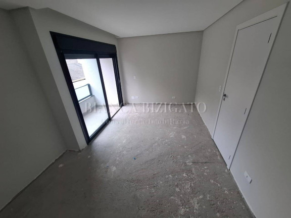 Imagem Casa de Condomínio com 3 Quartos à Venda, 159 m² em São Lourenço - Curitiba Imagem Casa de Condomínio com 3 Quartos à Venda, 159 m² em São Lourenço - Curitiba