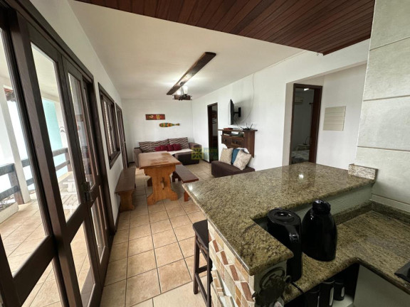 Imagem Casa com 3 Quartos para Alugar ou Temporada, 100 m² em Araça - Porto Belo Imagem Casa com 3 Quartos para Alugar ou Temporada, 100 m² em Araça - Porto Belo