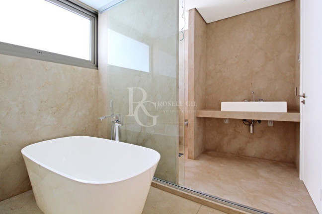 Imagem Apartamento com 3 Quartos à Venda, 387 m² em Moinhos De Vento - Porto Alegre Imagem Apartamento com 3 Quartos à Venda, 387 m² em Moinhos De Vento - Porto Alegre