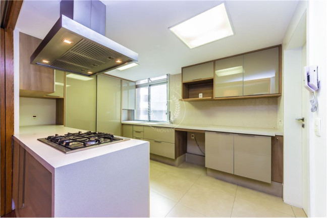 Imagem Apartamento com 3 Quartos à Venda, 123 m² em Pinheiros - São Paulo Imagem Apartamento com 3 Quartos à Venda, 123 m² em Pinheiros - São Paulo