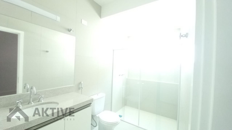 Imagem Casa de Condomínio com 3 Quartos à Venda, 259 m² em Residencial Onze (alphaville) - Santana De Parnaíba Imagem Casa de Condomínio com 3 Quartos à Venda, 259 m² em Residencial Onze (alphaville) - Santana De Parnaíba