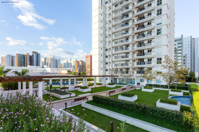 Imagem Apartamento com 2 Quartos à Venda, 71 m² em Vila Izabel - Curitiba