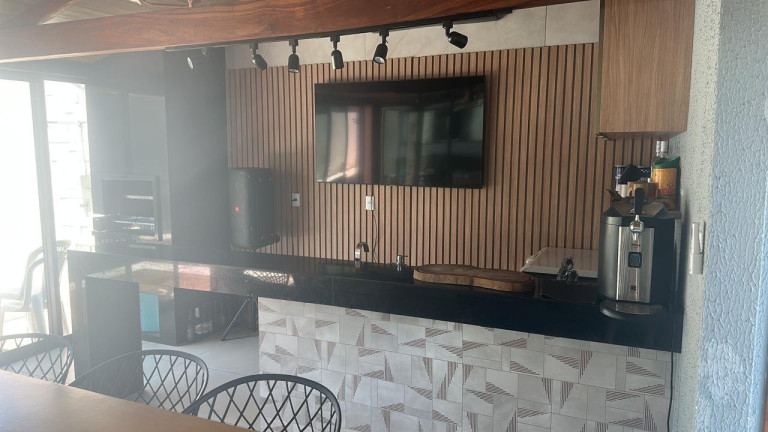 Imagem Casa com 7 Quartos à Venda, 450 m² em Piçarreira - Teresina Imagem Casa com 7 Quartos à Venda, 450 m² em Piçarreira - Teresina
