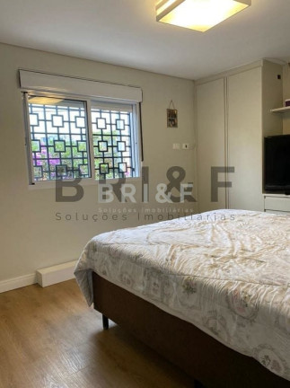 Imagem Casa com 3 Quartos à Venda, 230 m² em Vila Cordeiro - São Paulo Imagem Casa com 3 Quartos à Venda, 230 m² em Vila Cordeiro - São Paulo
