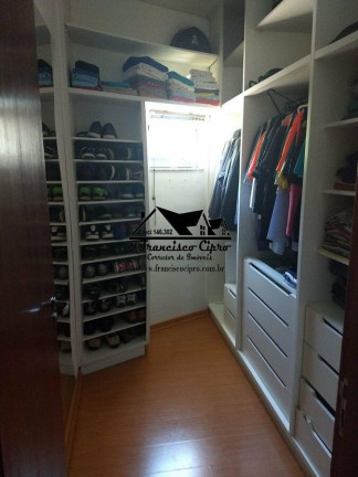 Imagem Casa com 3 Quartos à Venda, 750 m² em Condomínio Jardim Panorama - Guaratinguetá Imagem Casa com 3 Quartos à Venda, 750 m² em Condomínio Jardim Panorama - Guaratinguetá