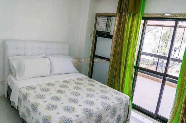 Imagem Apartamento com 3 Quartos para Alugar, 180 m² em Recreio Dos Bandeirantes - Rio De Janeiro Imagem Apartamento com 3 Quartos para Alugar, 180 m² em Recreio Dos Bandeirantes - Rio De Janeiro
