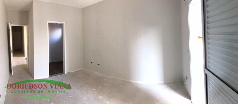 Imagem Sobrado com 3 Quartos à Venda, 157 m² em Vila Milton - Guarulhos Imagem Sobrado com 3 Quartos à Venda, 157 m² em Vila Milton - Guarulhos