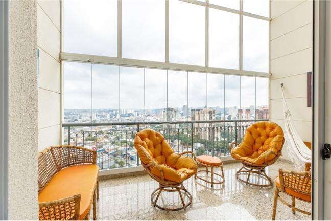 Imagem Cobertura com 4 Quartos à Venda, 211 m² em Vila Sofia - São Paulo Imagem Cobertura com 4 Quartos à Venda, 211 m² em Vila Sofia - São Paulo