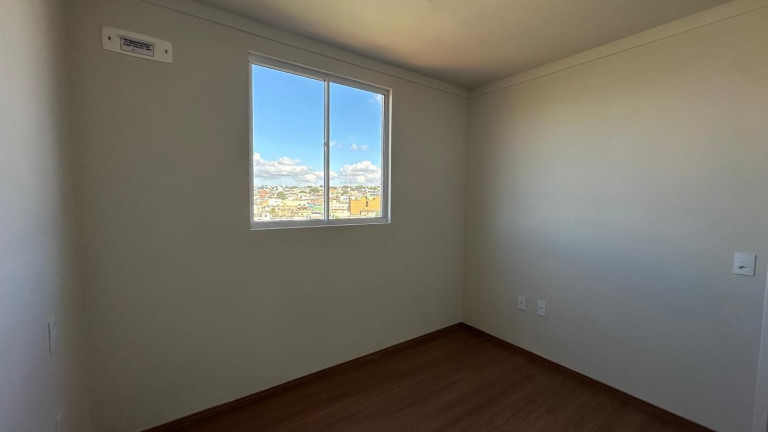Imagem Imóvel com 2 Quartos à Venda, 65 m² em Cabral - Contagem Imagem Imóvel com 2 Quartos à Venda, 65 m² em Cabral - Contagem