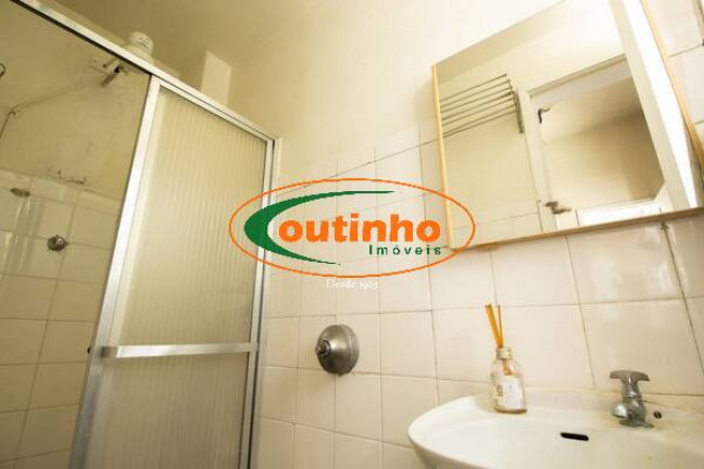 Imagem Apartamento com 4 Quartos à Venda, 158 m² em Tijuca - Rio De Janeiro Imagem Apartamento com 4 Quartos à Venda, 158 m² em Tijuca - Rio De Janeiro