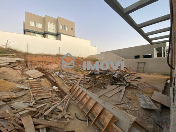 Imagem Casa com 4 Quartos à Venda, 705 m² em Jacuhy - Serra Imagem Casa com 4 Quartos à Venda, 705 m² em Jacuhy - Serra