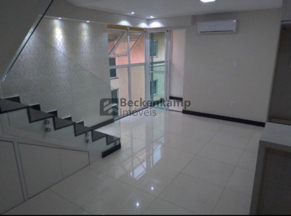 Imagem Imóvel com 3 Quartos à Venda, 200 m² em Nossa Senhora Das Graças - Volta Redonda