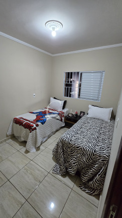 Imagem Casa com 2 Quartos à Venda, 200 m² em Jardim Alto Dos Ypês - Mogi Guaçu Imagem Casa com 2 Quartos à Venda, 200 m² em Jardim Alto Dos Ypês - Mogi Guaçu
