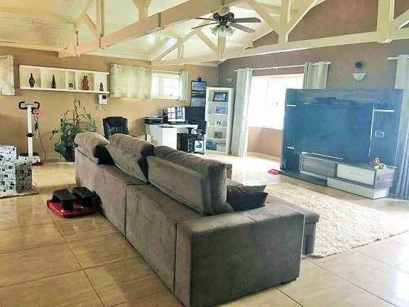 Imagem Casa com 3 Quartos à Venda, 600 m² em Jardim Realce - Suzano Imagem Casa com 3 Quartos à Venda, 600 m² em Jardim Realce - Suzano