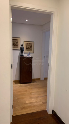 Imagem Apartamento com 4 Quartos à Venda, 206 m²