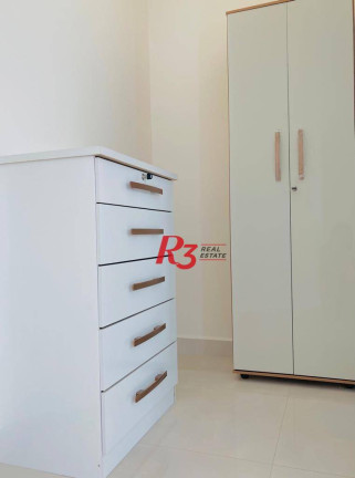 Imagem Casa com 3 Quartos à Venda ou Locação, 180 m² em Embaré - Santos Imagem Casa com 3 Quartos à Venda ou Locação, 180 m² em Embaré - Santos