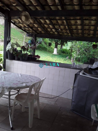 Imagem Casa com 3 Quartos à Venda, 1.000 m² em Green Valley Alphaville - Barueri
