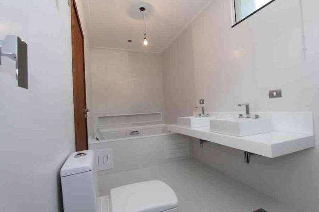 Imagem Casa com 4 Quartos à Venda, 443 m² em Lagos - Mogi Das Cruzes Imagem Casa com 4 Quartos à Venda, 443 m² em Lagos - Mogi Das Cruzes