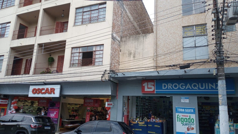 Imagem Sala Comercial à Venda, em Centro - Pindamonhangaba Imagem Sala Comercial à Venda, em Centro - Pindamonhangaba