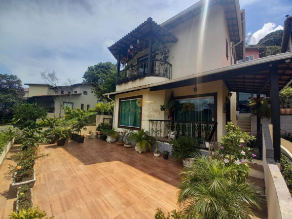 Imagem Casa com 3 Quartos à Venda, 200 m² em Vargem Grande - Teresópolis Imagem Casa com 3 Quartos à Venda, 200 m² em Vargem Grande - Teresópolis
