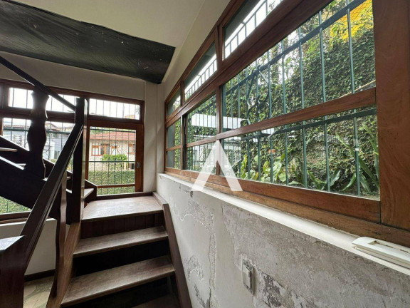 Imagem Casa com 4 Quartos à Venda, 214 m² em Jardim Europa - Teresópolis Imagem Casa com 4 Quartos à Venda, 214 m² em Jardim Europa - Teresópolis