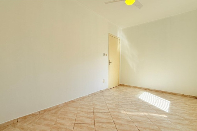 Imagem Imóvel com 2 Quartos à Venda, 65 m² em Cristal - Porto Alegre Imagem Imóvel com 2 Quartos à Venda, 65 m² em Cristal - Porto Alegre