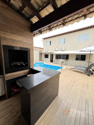 Imagem Casa com 7 Quartos à Venda, 600 m² em Santa Mônica - Guarapari