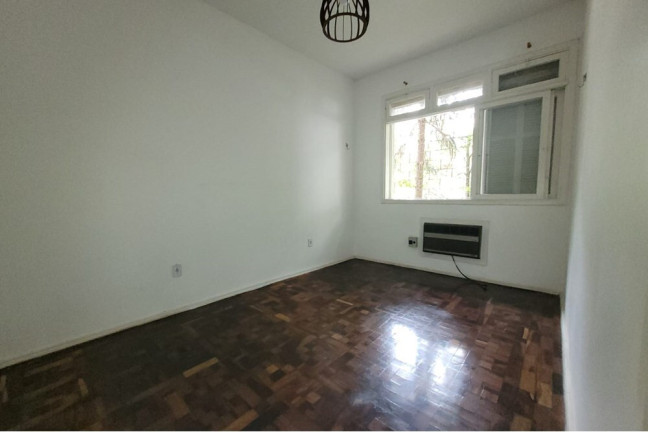 Imagem Imóvel com 3 Quartos à Venda, 92 m² em Rio Branco - Porto Alegre Imagem Imóvel com 3 Quartos à Venda, 92 m² em Rio Branco - Porto Alegre