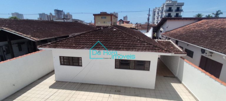 Imagem Casa com 5 Quartos à Venda, 290 m² em Balneario Florida - Praia Grande Imagem Casa com 5 Quartos à Venda, 290 m² em Balneario Florida - Praia Grande
