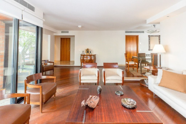Imagem Apartamento com 4 Quartos à Venda, 220 m² em Moema - São Paulo