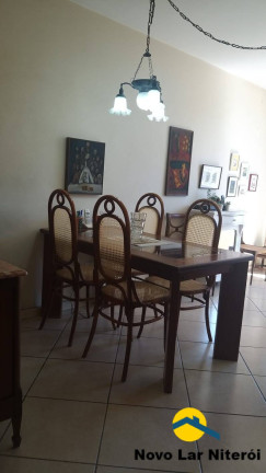 Imagem Cobertura com 3 Quartos à Venda, 200 m² em Icaraí - Niterói