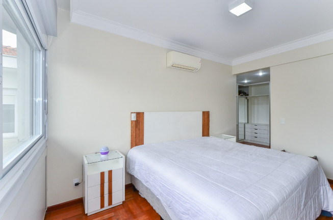 Imagem Casa com 4 Quartos à Venda, 311 m² em Planalto Paulista - São Paulo Imagem Casa com 4 Quartos à Venda, 311 m² em Planalto Paulista - São Paulo