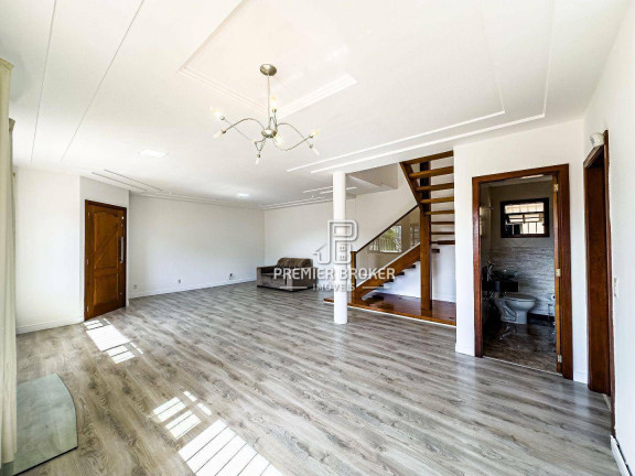Imagem Casa com 4 Quartos à Venda, 200 m² em Panorama - Teresópolis Imagem Casa com 4 Quartos à Venda, 200 m² em Panorama - Teresópolis
