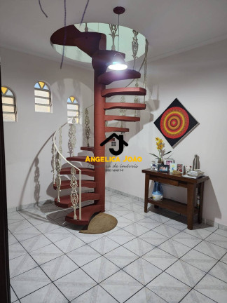 Imagem Casa com 4 Quartos à Venda, 271 m² em São Jorge - Santos