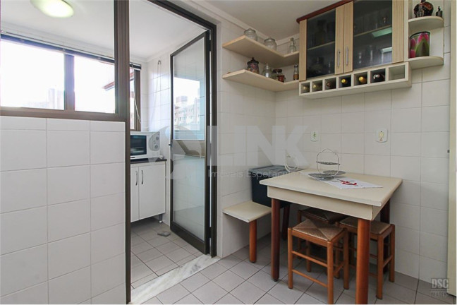 Imagem Apartamento com 3 Quartos à Venda, 101 m² em Menino Deus - Porto Alegre