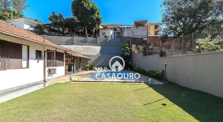 Imagem Casa com 5 Quartos à Venda, 451 m² em São Luiz - Belo Horizonte Imagem Casa com 5 Quartos à Venda, 451 m² em São Luiz - Belo Horizonte