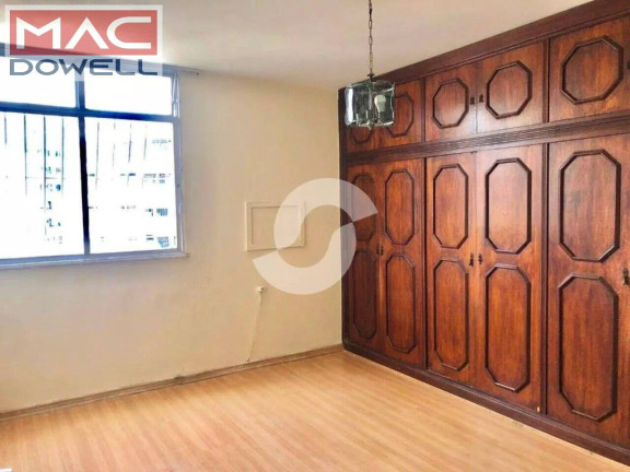 Imagem Apartamento com 3 Quartos à Venda, 120 m² em Icaraí - Niterói