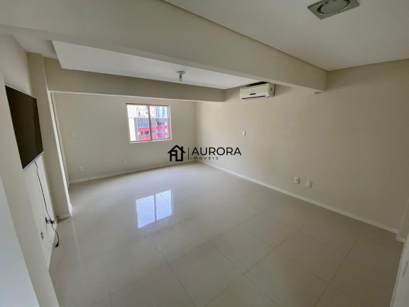 Imagem Cobertura com 4 Quartos à Venda, 200 m² em Centro - Balneário Camboriú Imagem Cobertura com 4 Quartos à Venda, 200 m² em Centro - Balneário Camboriú