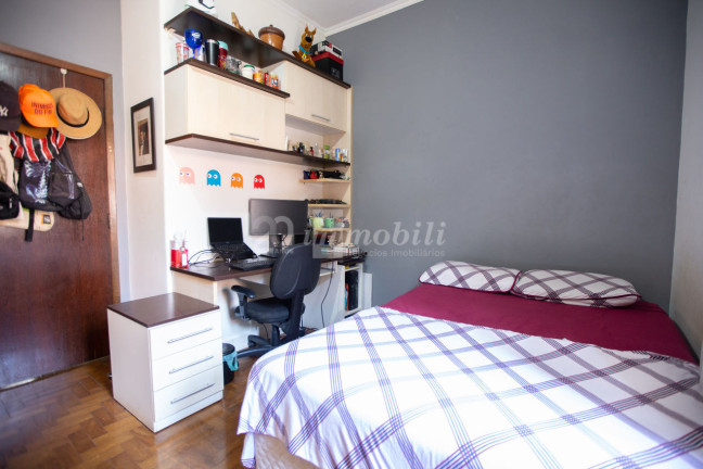 Imagem Casa com 3 Quartos à Venda, 360 m² em Sumaré - São Paulo Imagem Casa com 3 Quartos à Venda, 360 m² em Sumaré - São Paulo