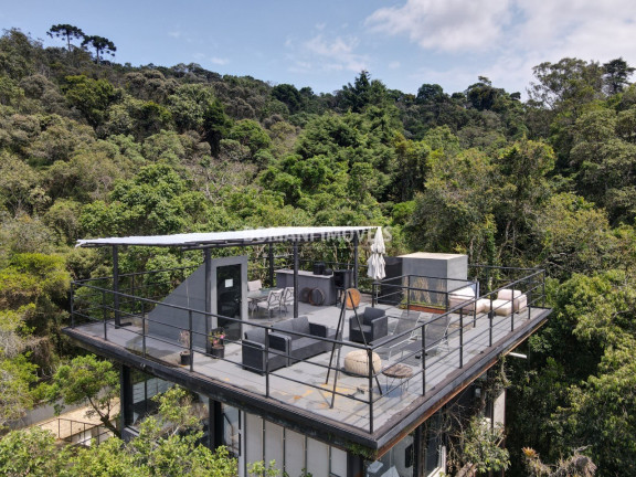 Imagem Casa com 4 Quartos à Venda, 192 m² em Região Da Vila Inglesa - Campos Do Jordão