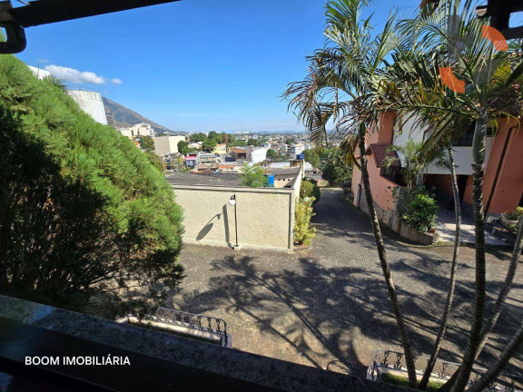 Casa com 2 Quartos à Venda, 92 m² em Centro - Nova Iguaçu
